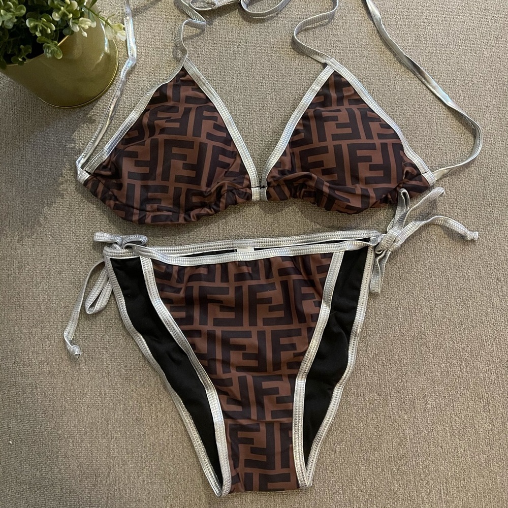 Fendi Bikini size S top bottom bathing suit